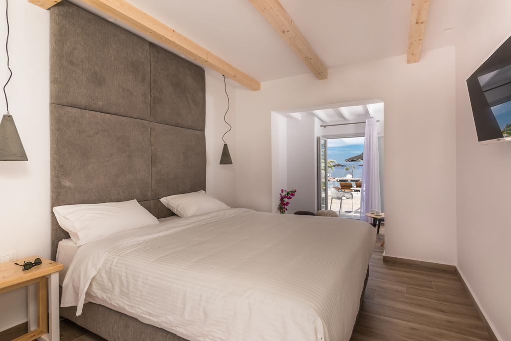 Mediterranean Beach Palace Hotel Monolithos  Exterior photo